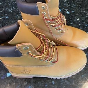 Timberland boots size 8